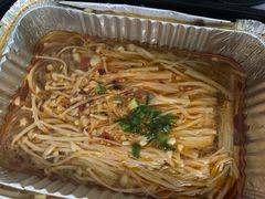 -路边摊小炉子烧烤