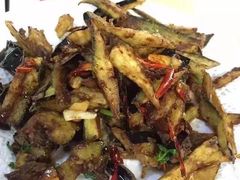 -乡府肉丁水饺(环山路店)