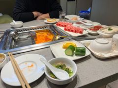 -海底捞火锅(曹安公路店)