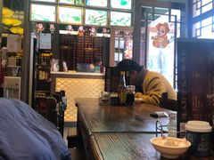 -遵义虾子张六羊肉粉(地王店)