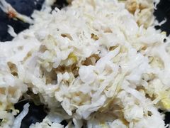 -果松木炭酸菜铜火锅·外婆参鸡汤