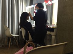 -iF摄影•全家福•证件照•形象照(南山店)