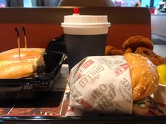 -The Habit Burger Grill 哈比特汉堡(复兴soho店)