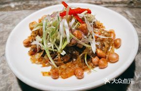 Braised Fish Skin with Light Soy Sauce