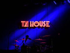 -TZ House音乐现场(茅台店)