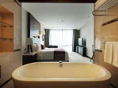 -青岛海尔洲际酒店