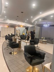 -八佰伴8008星级形象店