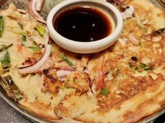 海鲜葱饼-草家酱蟹炭火烤肉店(珲春南路一店)