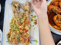 -三妹小龙虾·黄油蟹(华侨城总店)
