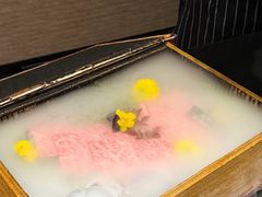 -山川小町·极番烧肉(新地假日广场店)