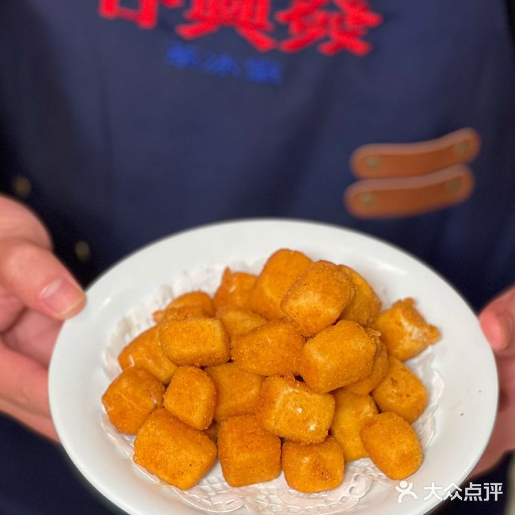 魔都最火茶餐厅,在南京东路开旗舰店啦!