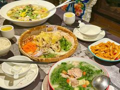 -花溪雨·森林餐厅(石基店)
