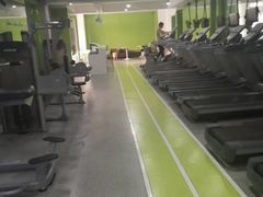 -齐岸健身(花园城店)