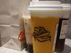 -喜茶(北京华贸购物中心店)