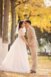 -雪中彩影婚纱摄影·微光艺术中心