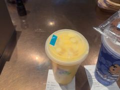 -瑞幸咖啡(显贵商务楼店)