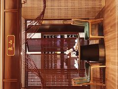 -广州中心皇冠假日酒店·百粤楼