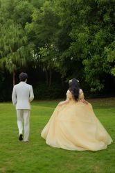 -挪娅婚纱摄影皇家会所