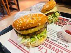-The Habit Burger Grill 哈比特汉堡(复兴soho店)