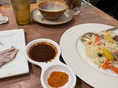 -贯贯吉·清真餐厅(浙江中路店)