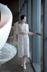 -莫小姐婚纱