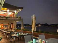 -湖畔居茶楼(湖滨店)
