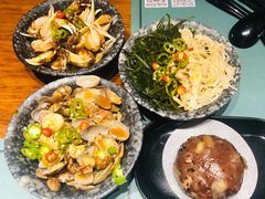 -八月美食小馆(银泰城总店)