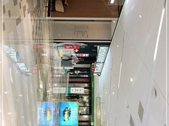-沫芮眼镜·蔡司·依视路·尼康明月(环创店)