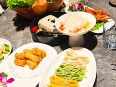 -德天肥牛海鲜火锅(城西银泰店)