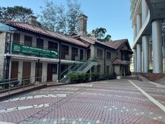 -香港大学