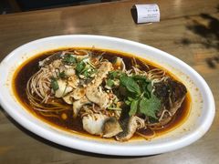 米线鲈鱼-山茶云南菜(中关村店)