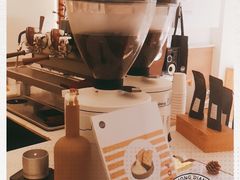 -Onirii Coffee(长乐路店)