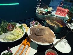 -唯爱KTV聚会餐厅(仙林东城汇店)