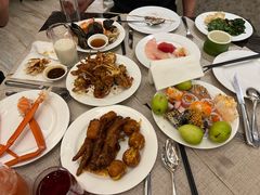 -东方红海鲜百汇(国际大厦店)