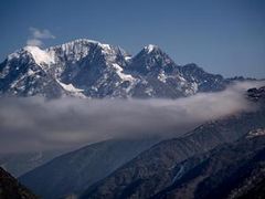 -贡嘎雪山