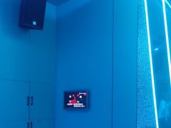 -唯爱KTV聚会餐厅(仙林东城汇店)