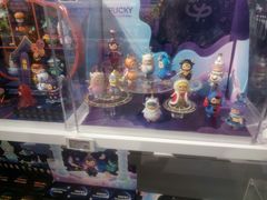 -泡泡玛特POPMART(崇文门国瑞城店)