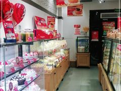 零售区-味多美(上南路店)
