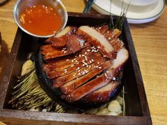 炭烧猪颈肉-椰莱泰小谷·东南亚融合菜(坪山悦阾SPACE店)