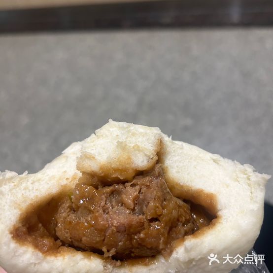 晶晶早茶店(台江万达店)