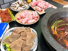 -重庆故事姊妹老火锅(财经学院店)