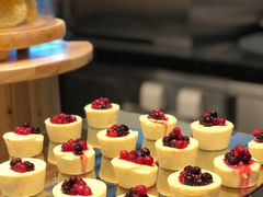 -圣丰索菲特·2 On 988 Café 自助餐厅