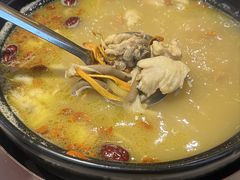 -蜀八婆鲍鱼鸡煲虾(宝安坪洲店)