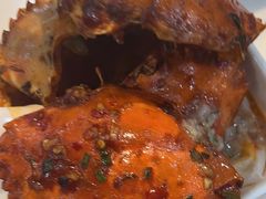 -凤凰路何眼镜香辣蟹(花果园店)