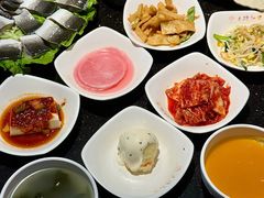 -木槿花韩式炭烤·熟成肉工坊(孙文东路店)
