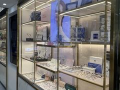 -世纪大明眼镜·蔡司授权店(武昌旗舰店)