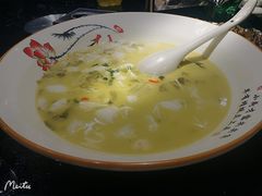 -东口码头·烧鸽子·鱼头泡饼·地方菜(金鹰悦城店)