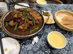 -八两八金·莱芜特色炒鸡(市南漳浦路店)