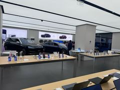 -华为智能生活馆(上海金桥国际商业广场)