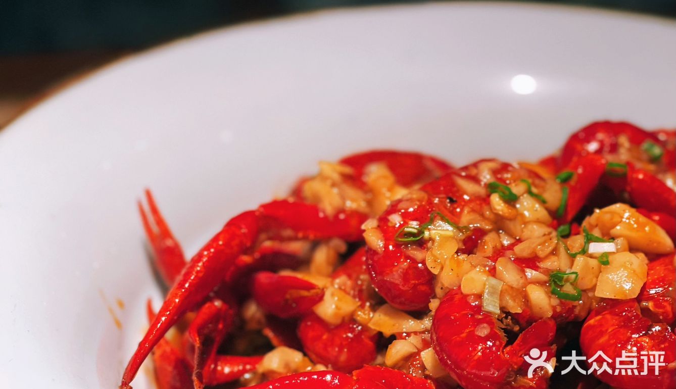 ‼️连锁湘菜品牌👉来佬麻雀吃夏天专属小龙虾🦞
